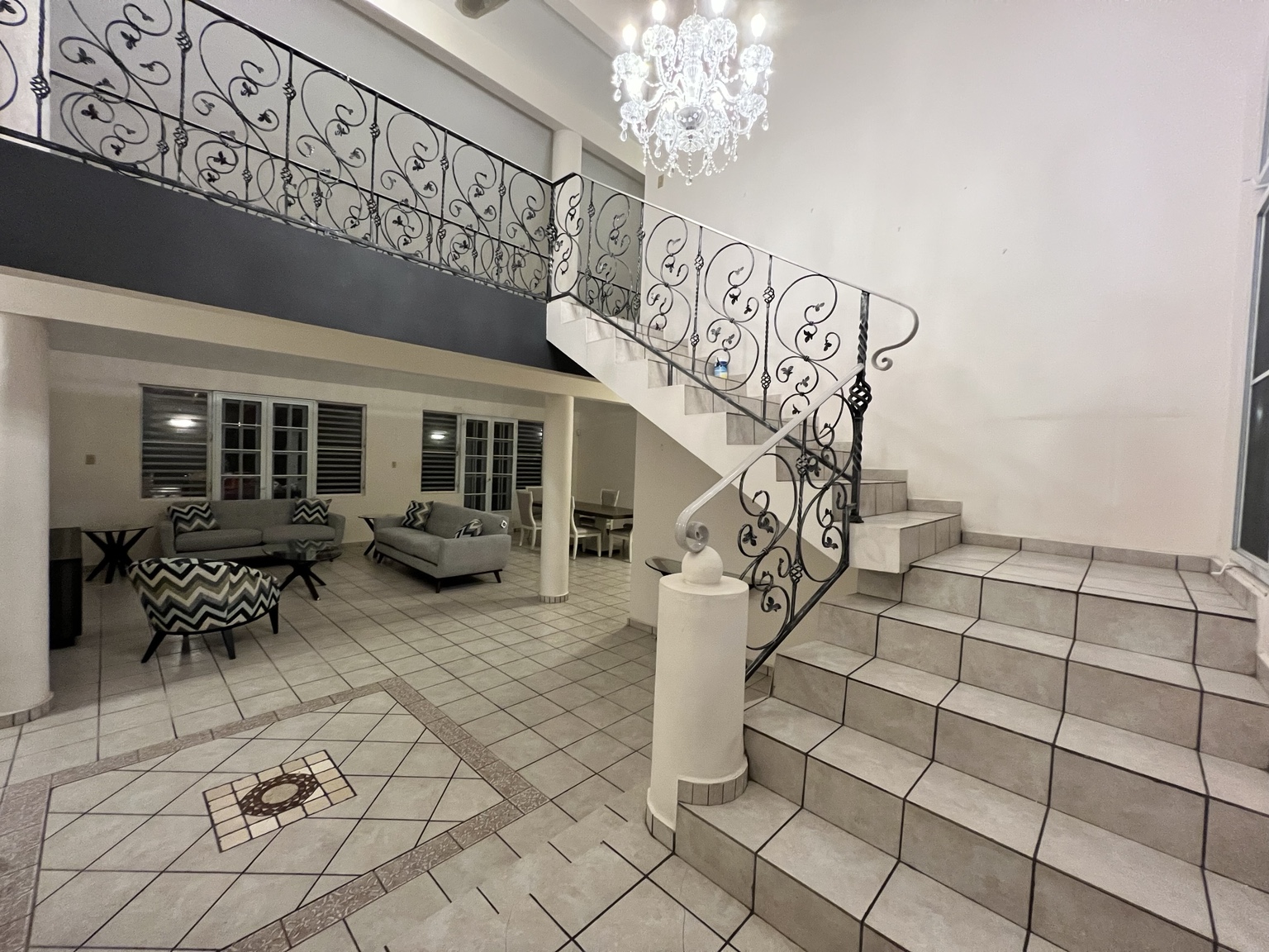 Grand foyer